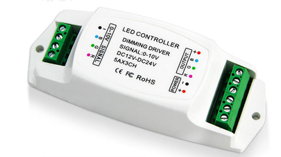 LD-i305	      三路RGB恒流恒压灯光调节器